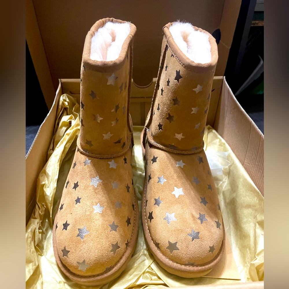 Ugg Boots size 4